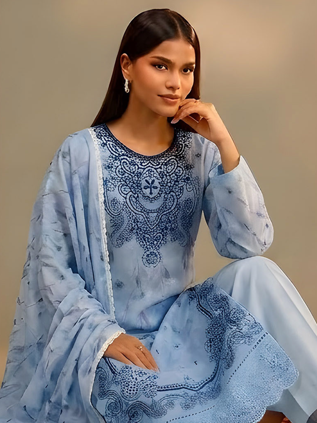 Jannat - Digital Embroidered Lawn - 3PC Suit - D-01