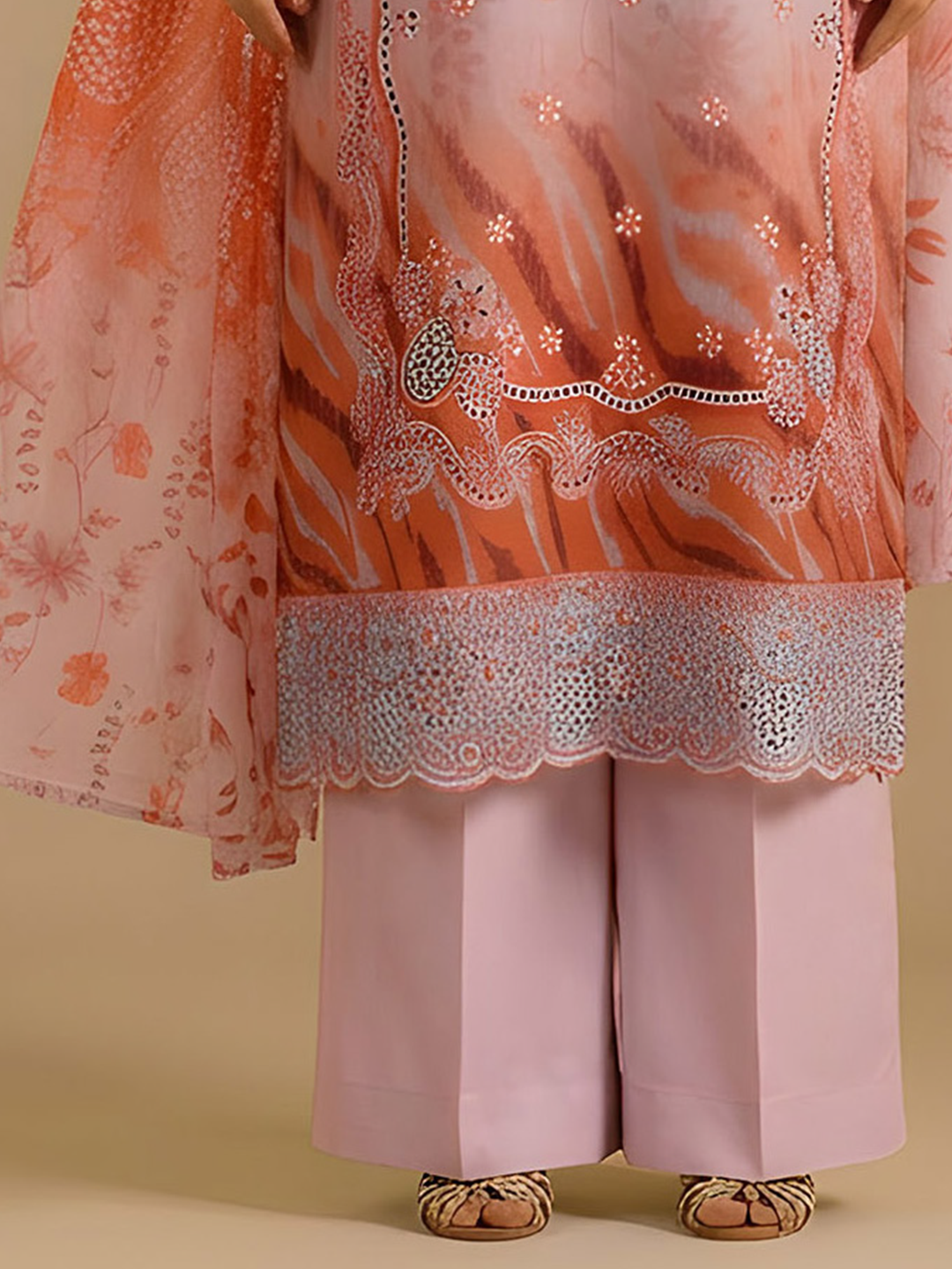 Jannat - Digital Embroidered Lawn - 3PC Suit - D-02