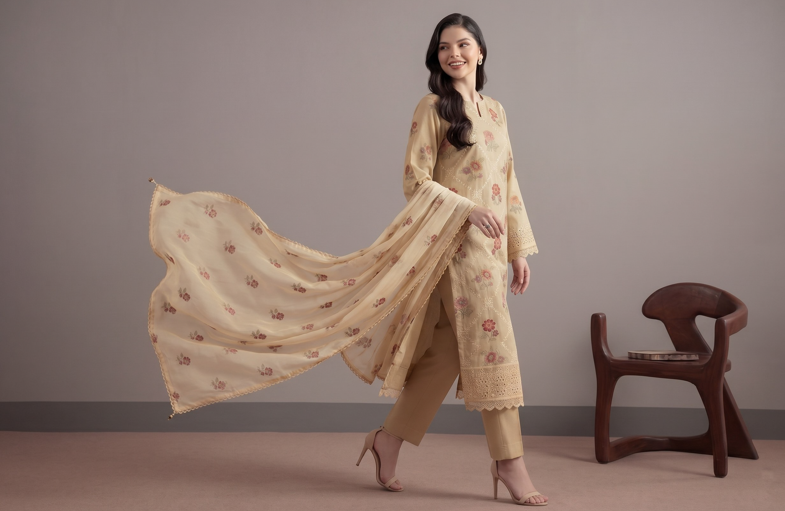 slider image slider_item_aaLYDH