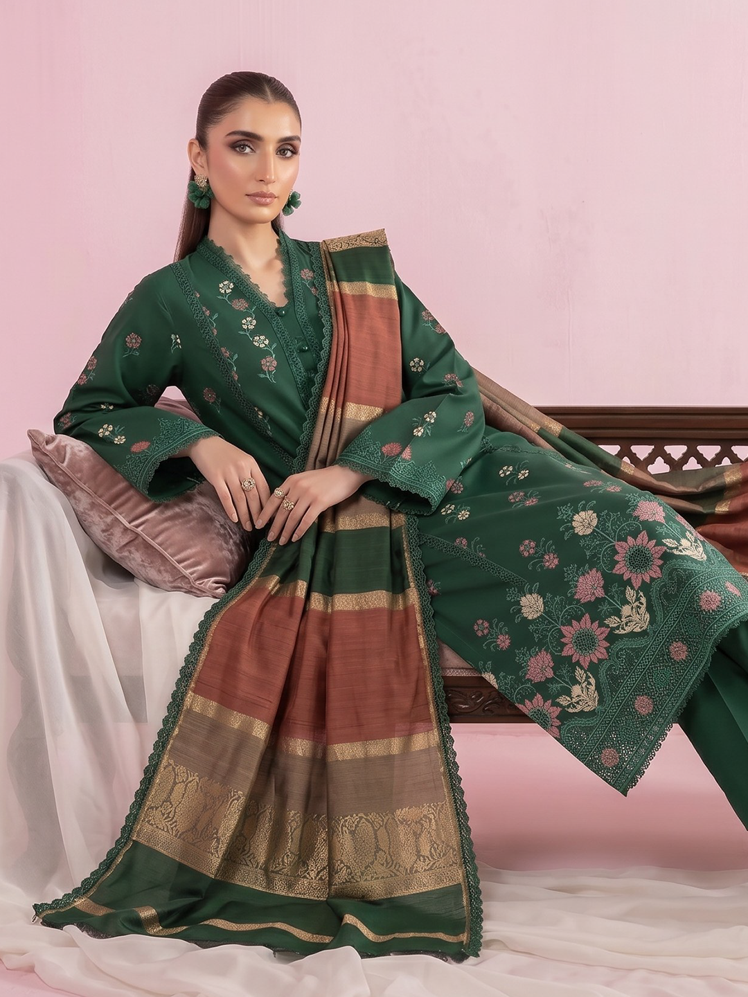 Rangeli - Premium Embroidered Lawn - 3PC Suit - D-05