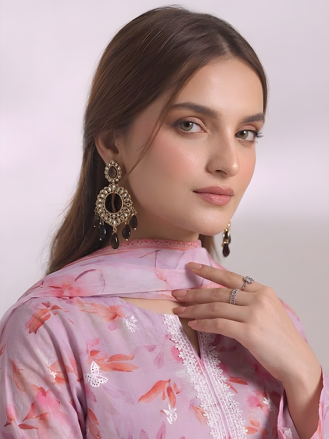 Titlee - Digital Embroidered Fancy Lawn - 3PC Suit - D-04