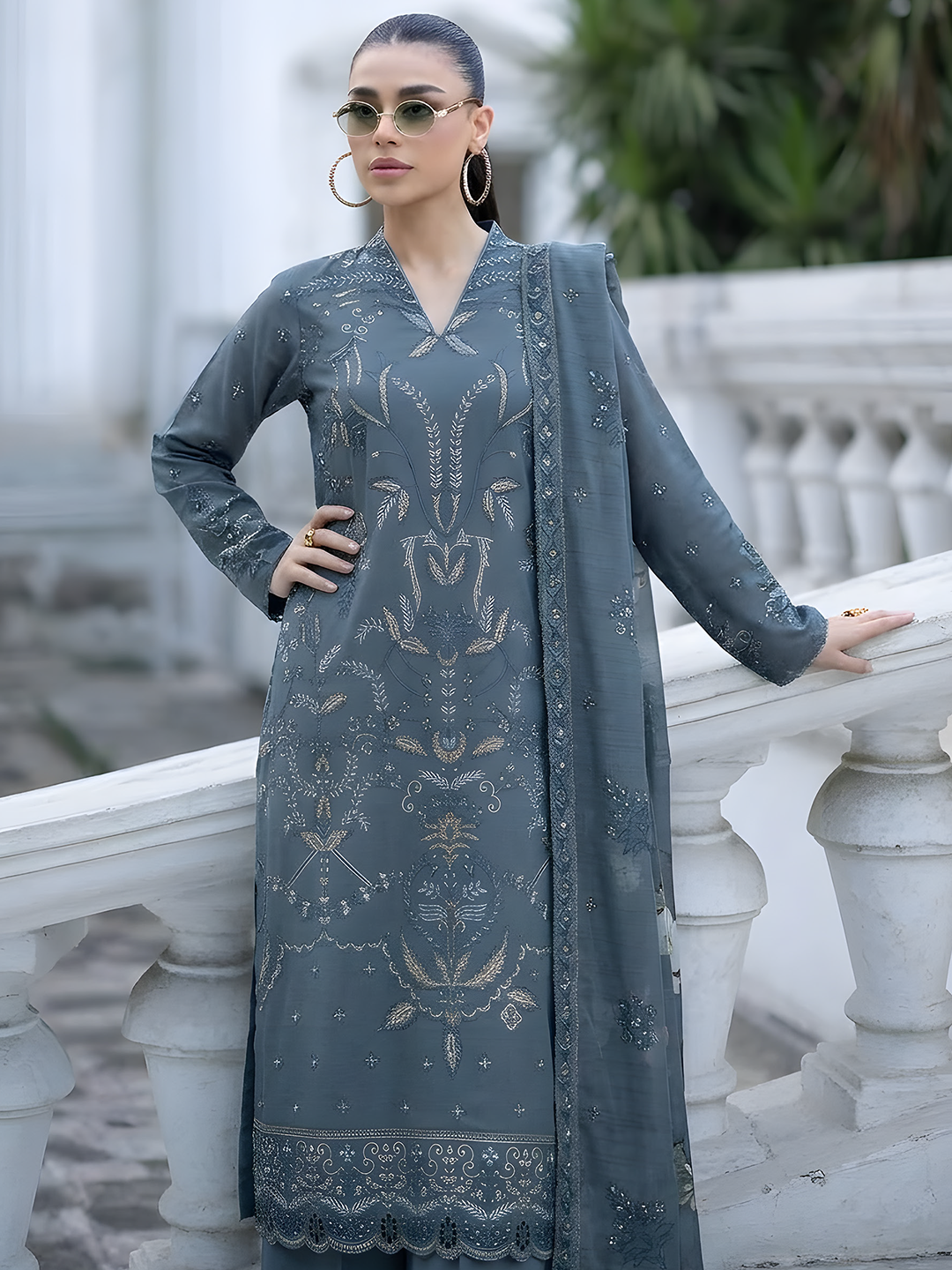 The Shahpara Embroidered Lawn Collection – Full 7-Piece Premium Box