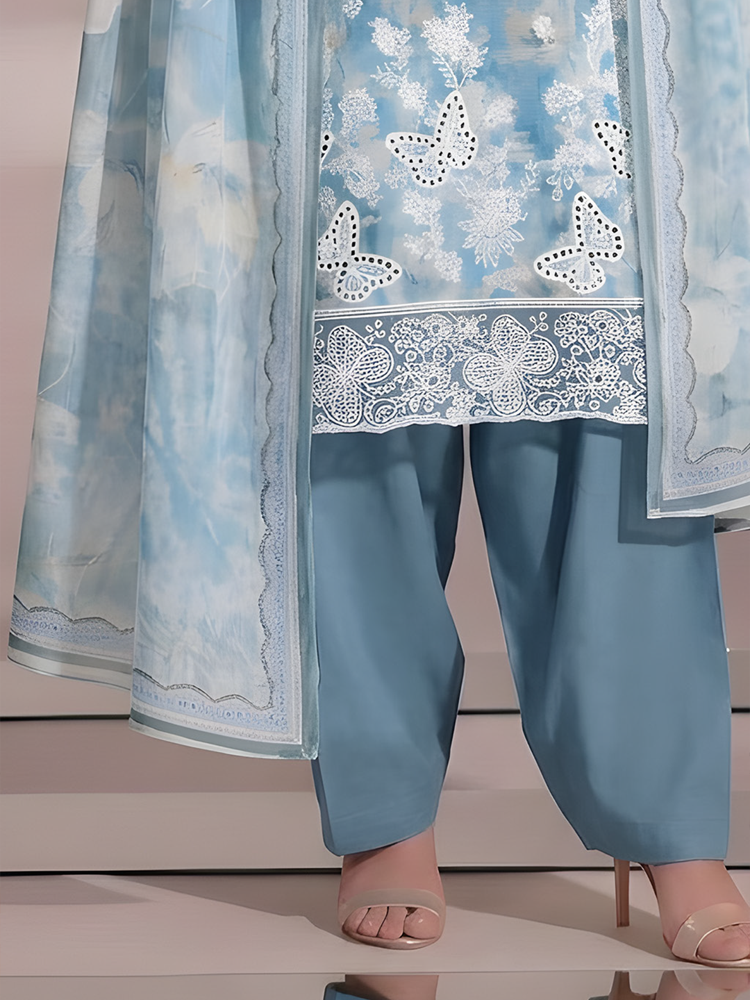 Titlee - Digital Embroidered Fancy Lawn - 3PC Suit - D-03