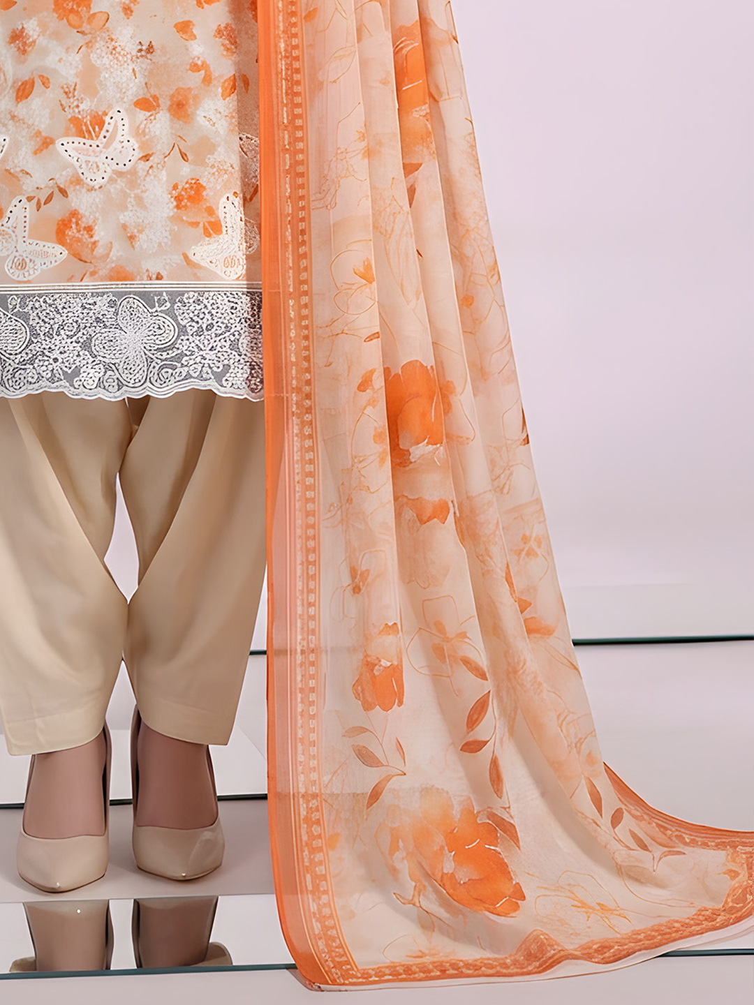 Titlee - Digital Embroidered Fancy Lawn - 3PC Suit - D-02