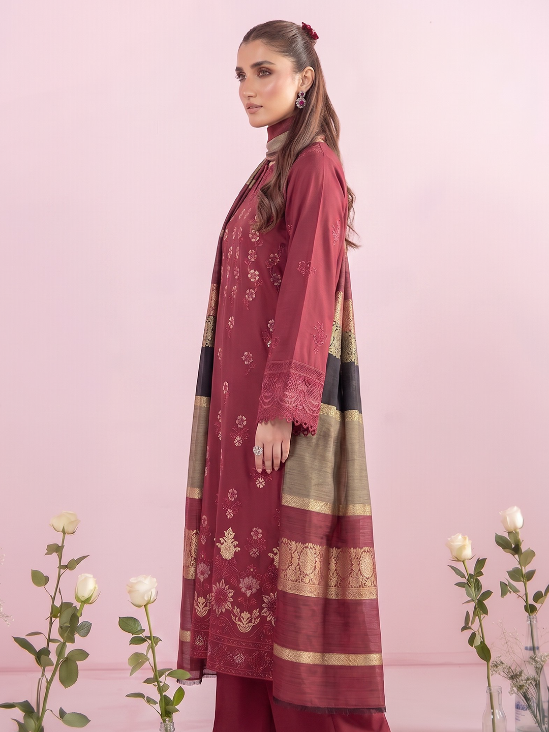 Rangeli - Premium Embroidered Lawn - 3PC Suit - D-04