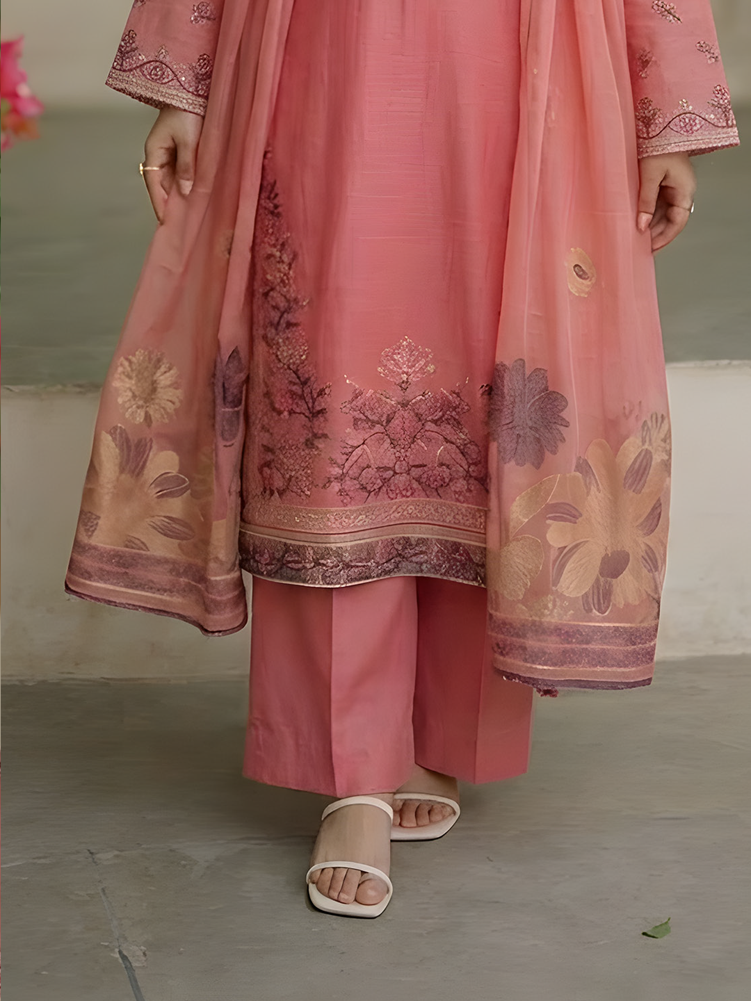Umaiza - Slub Embroidered Lawn - 3PC Suit - D-04
