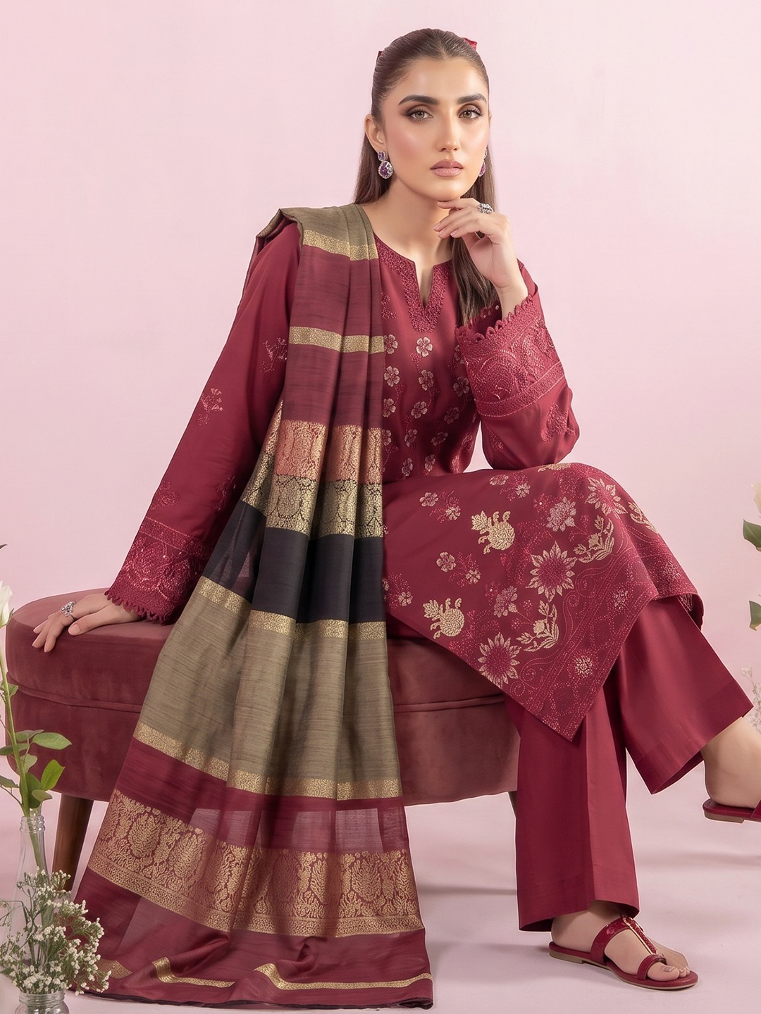 Rangeli - Premium Embroidered Lawn - 3PC Suit - D-04