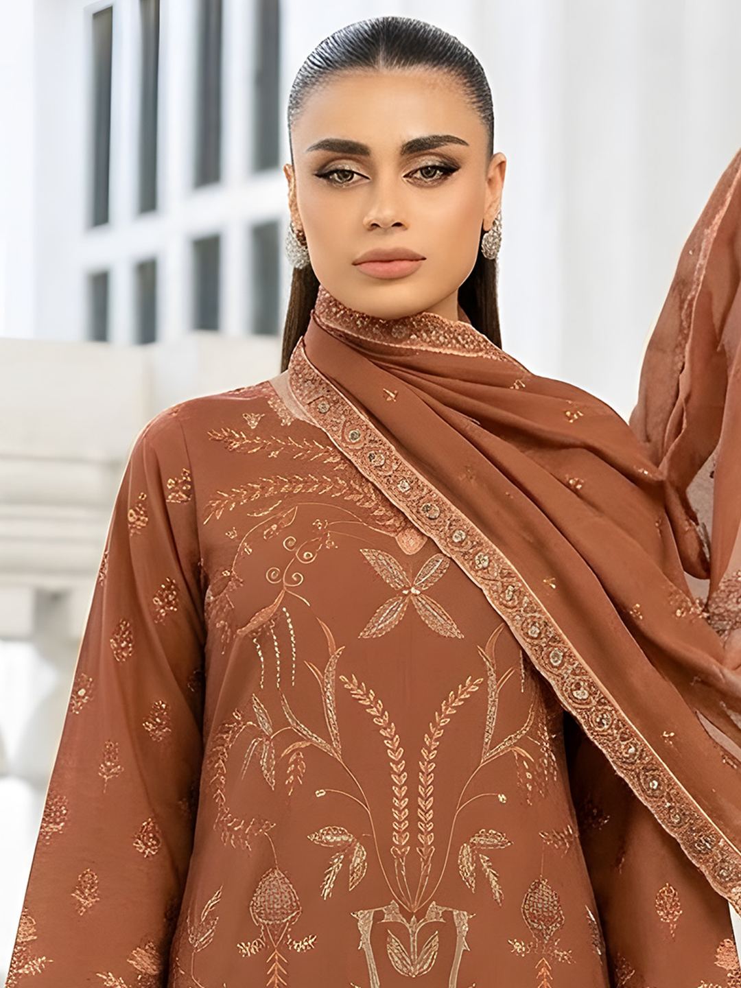 Shahpara - Doria Embroidered Lawn - 3PC Suit - D-07
