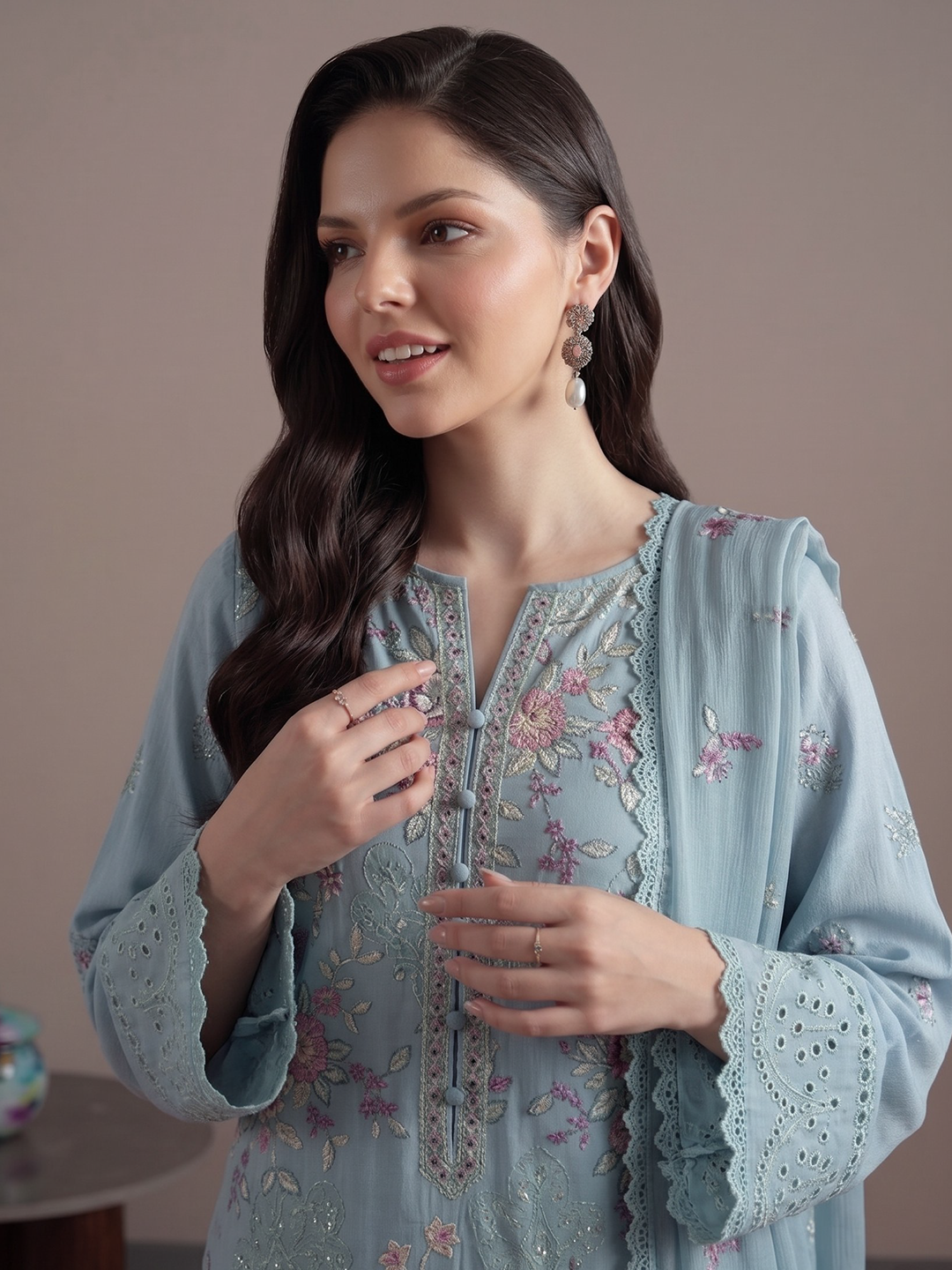 Bareeza's Style - Premium Embroidered Lawn - 3PC Suit - D-08